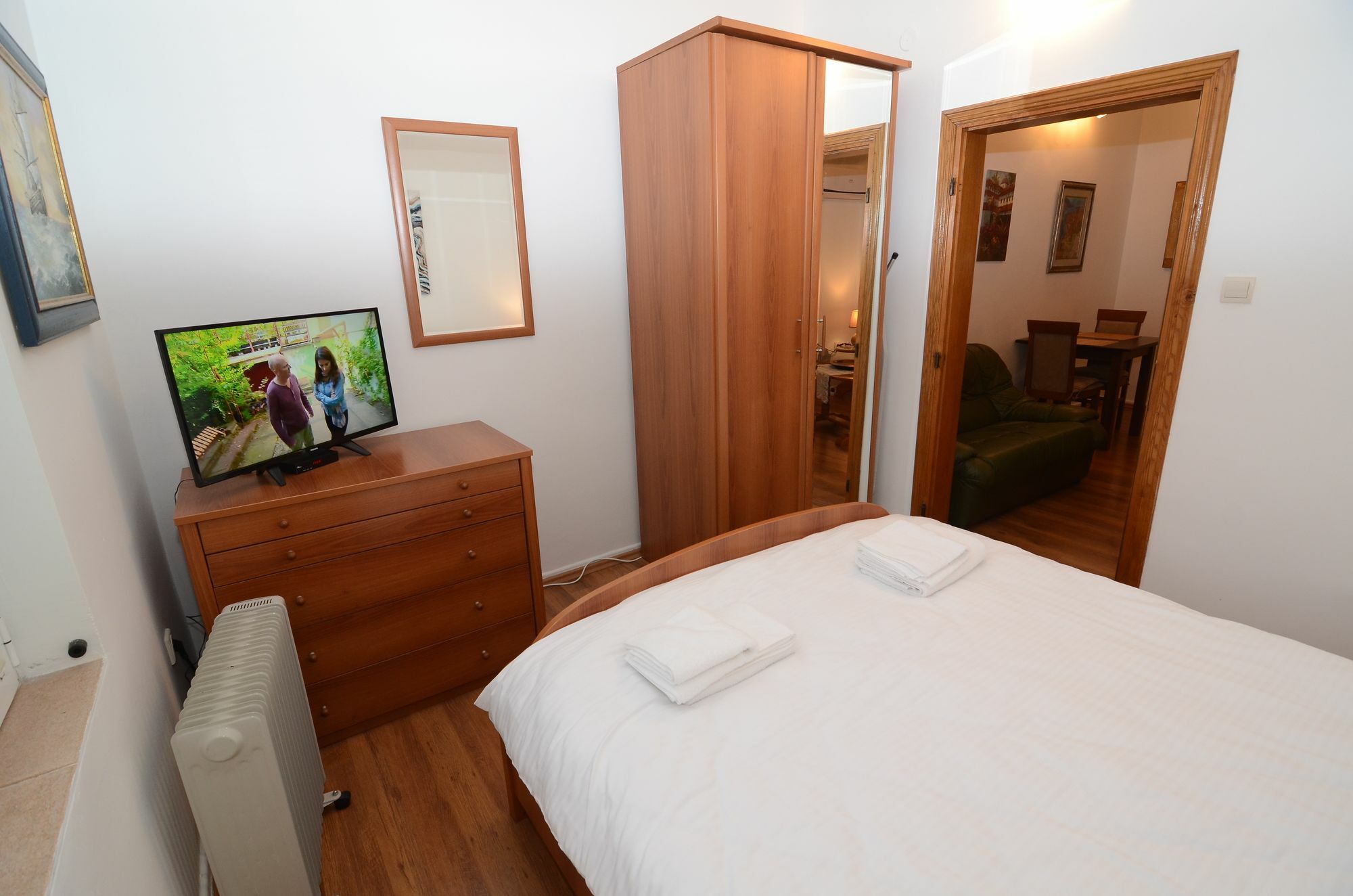 Maritimo Apartments Kotor Luaran gambar